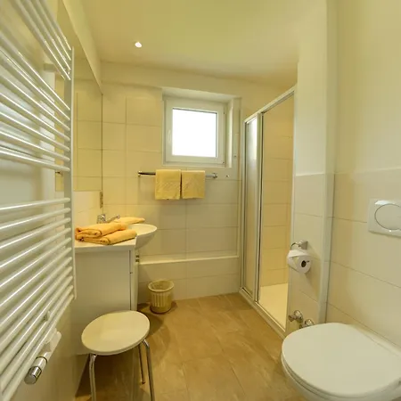 Seepark Drobollach 4* دروبولاخ ام فاكر
